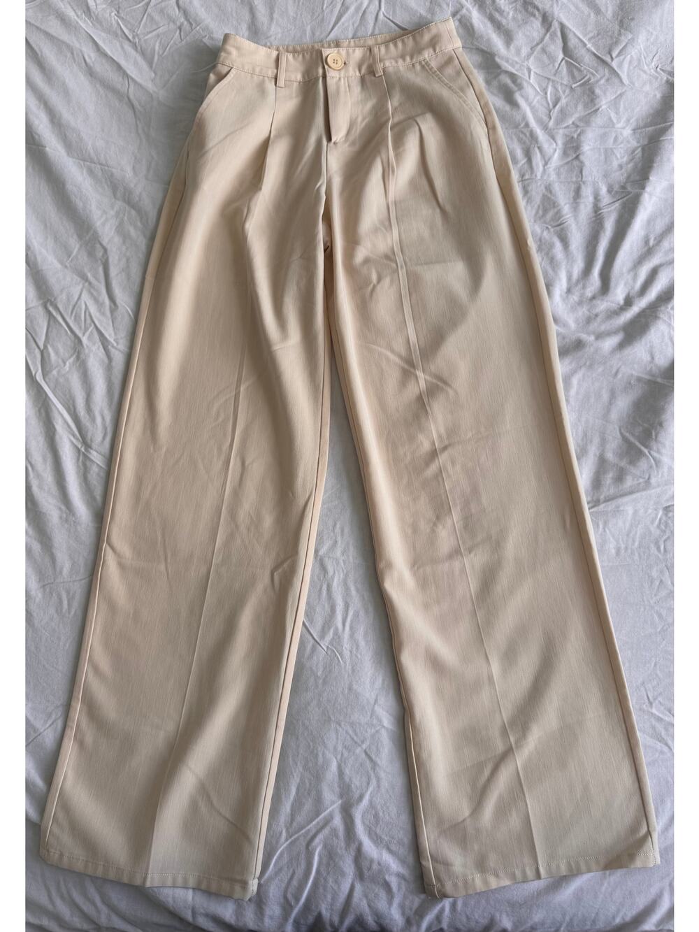 White Fox Wide Leg Tailored Trousers XS